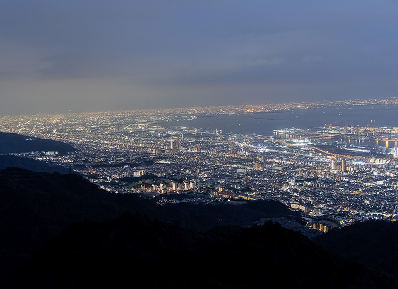 六甲山の夜景を眺めるロマンチックコース